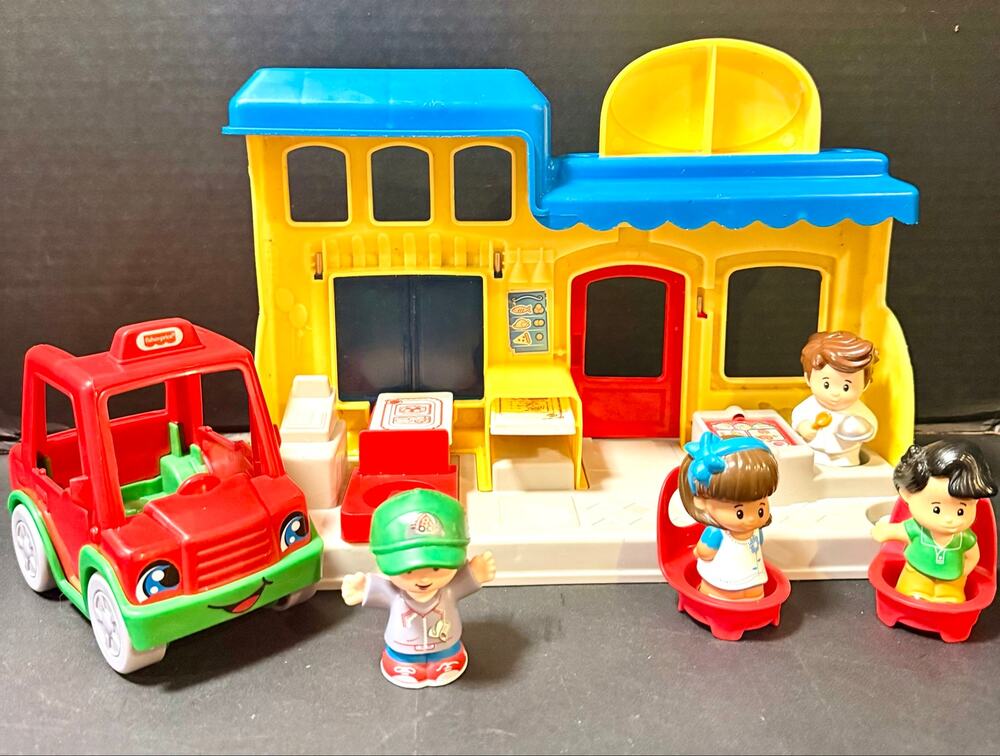 Fisher Price Little People Restaurant 4 figures pizza truck chairs